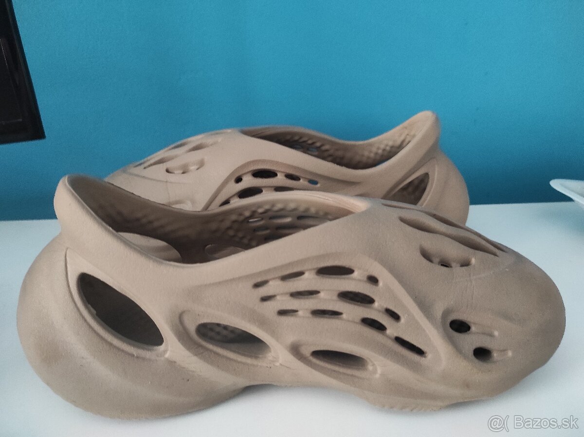 Adidas Yeezy Foam Runner - 5