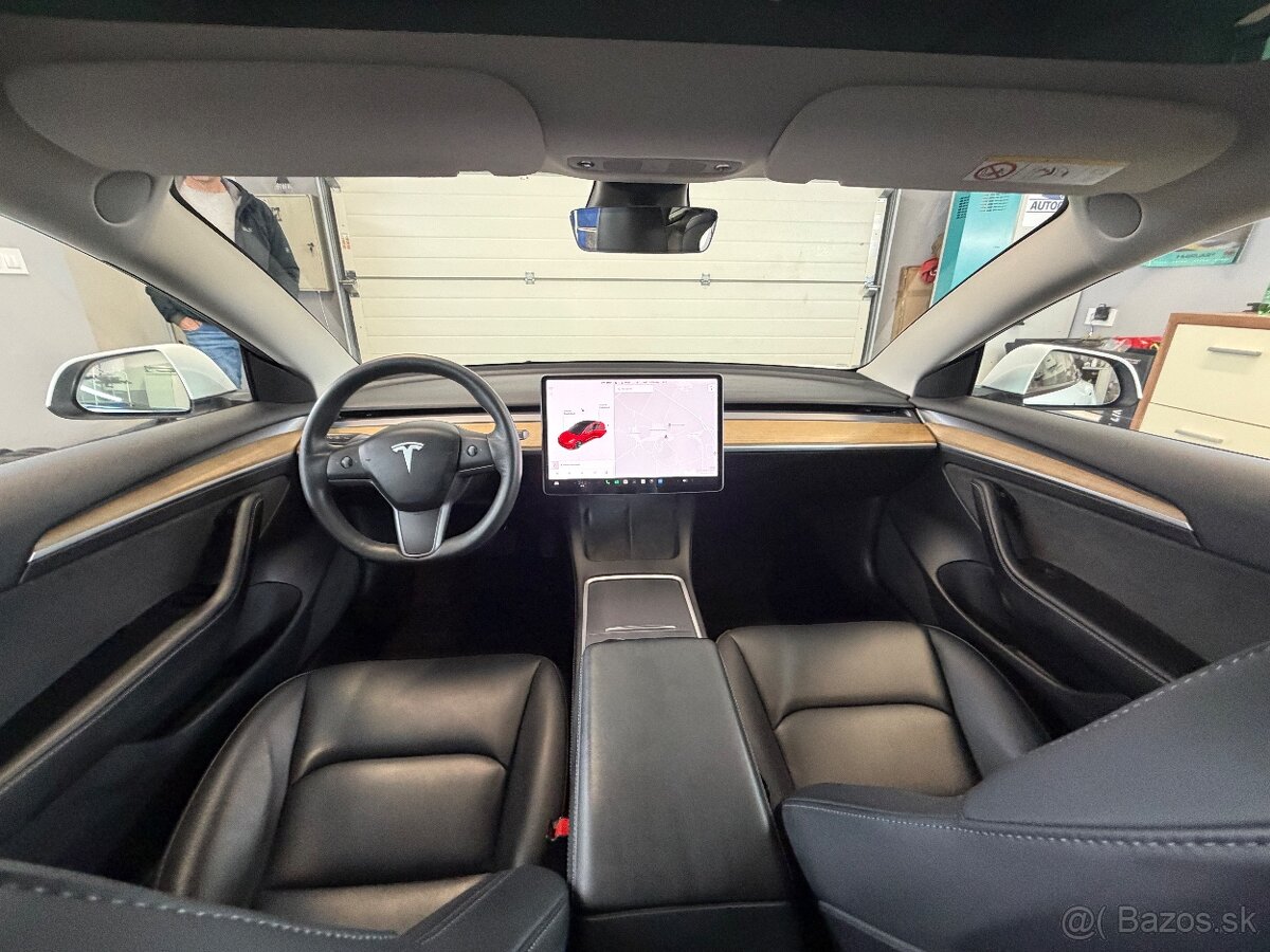 Tesla 3 StandardRange, RWD Facelift - 5