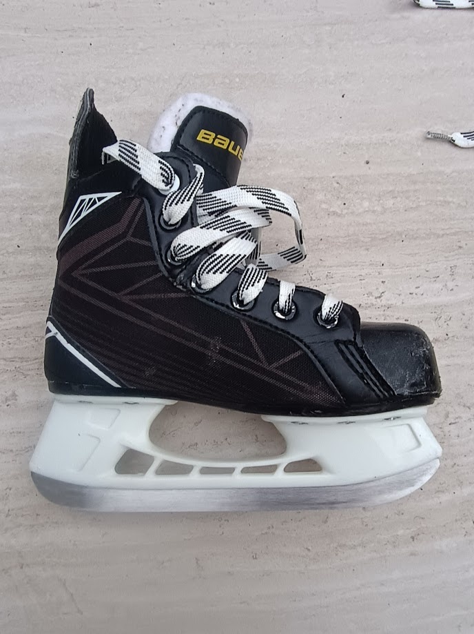 Detská Hokejová výstroj Bauer veľkosť M - 5