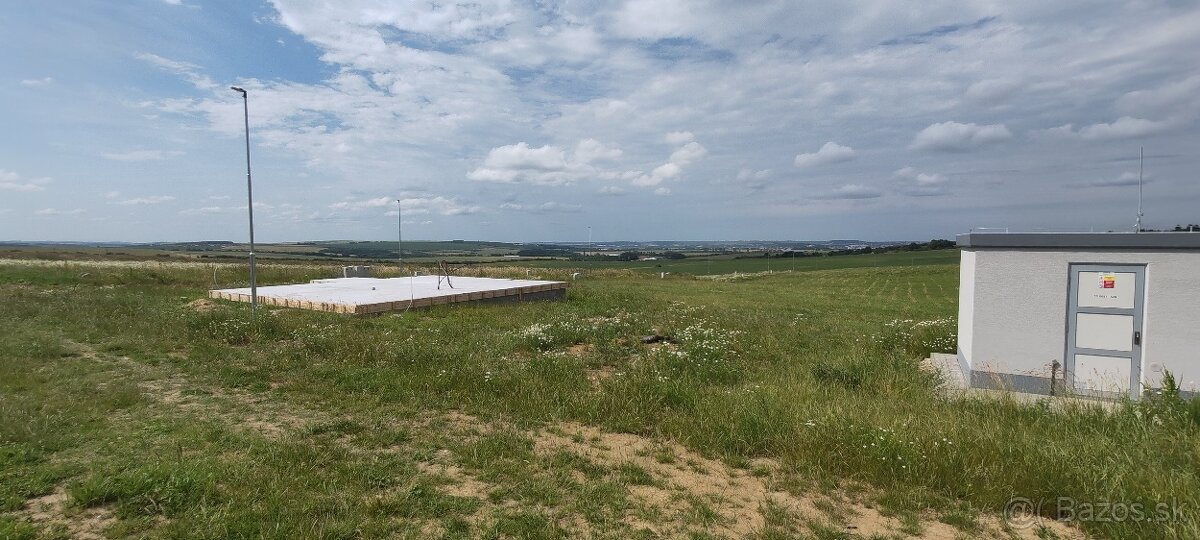 Slnecny pozemok v Stitaroch - 5