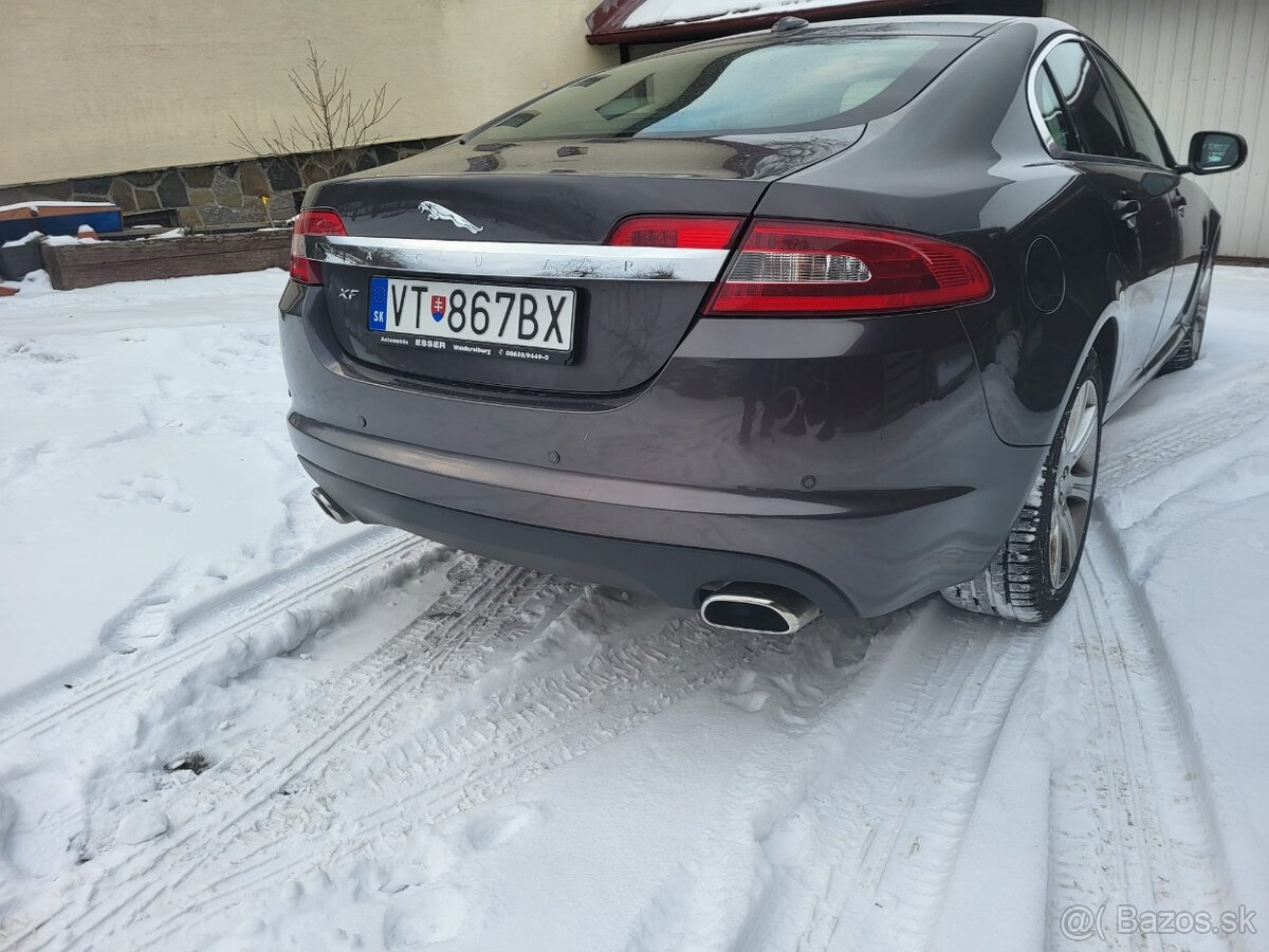 JAGUAR XF 3.0 D LUXURY - 5