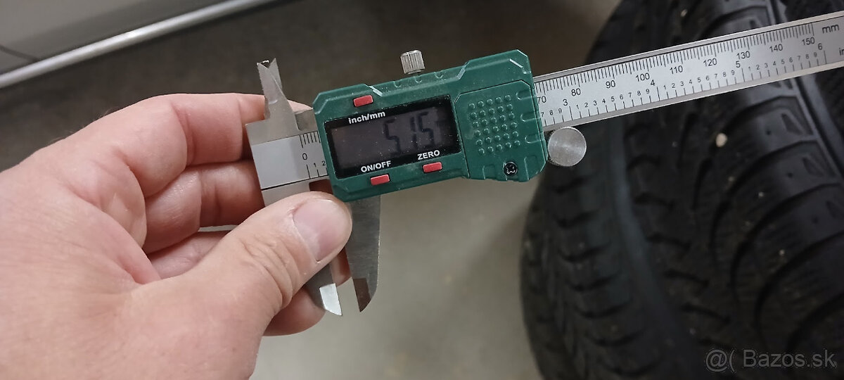 zimne kolesa 235/60 R18 GLC - 5