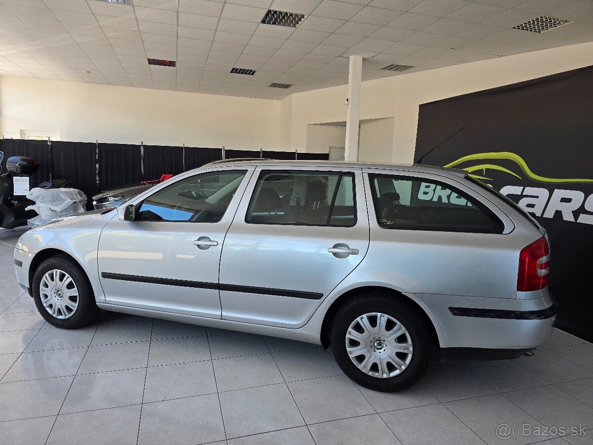 Škoda Octavia Combi 1.9 TDI Ambiente DSG - 5