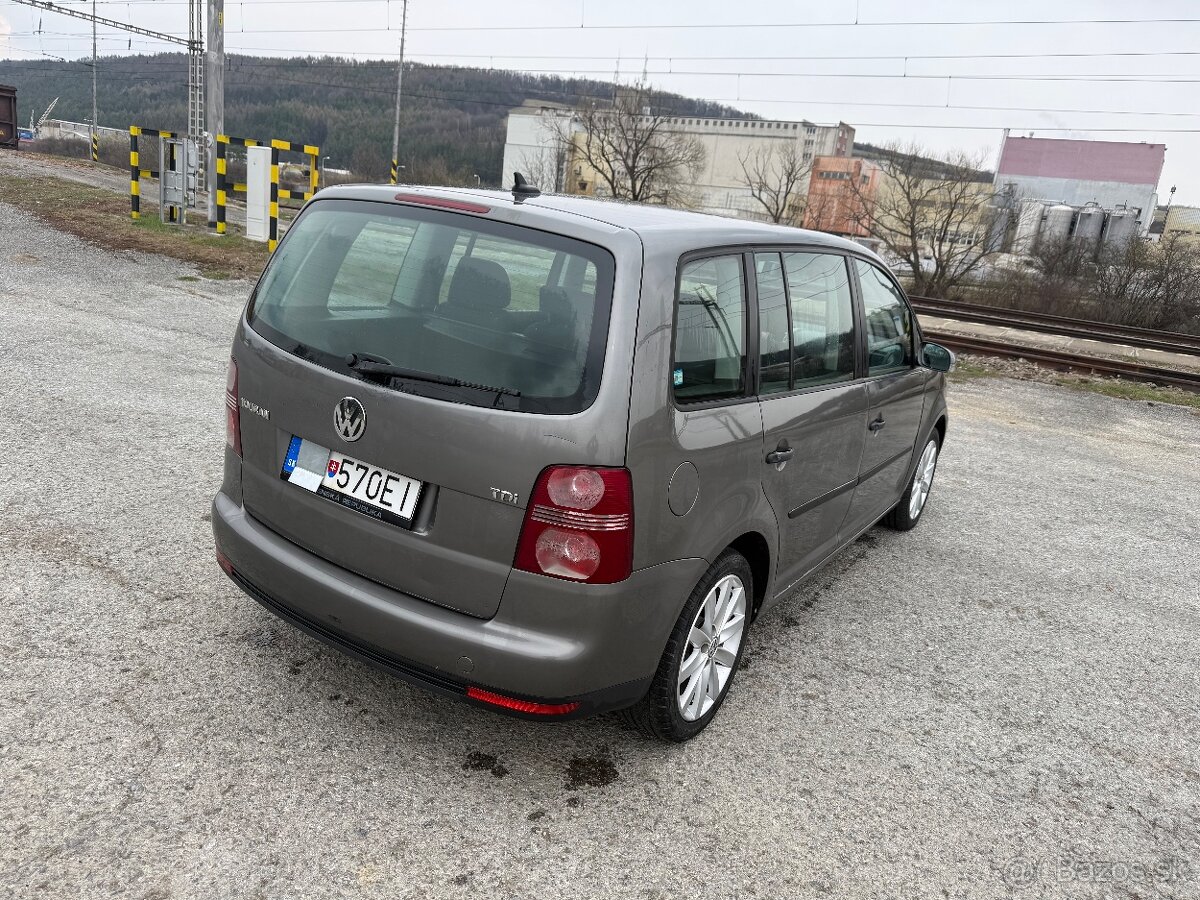 Volkswagen Touran 1.9 TDI - 5