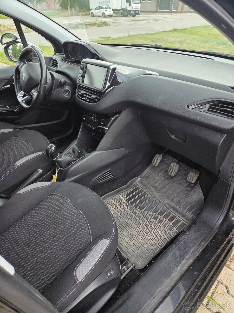Peugeot 208, 1.6 hdi, 88.000km - 5