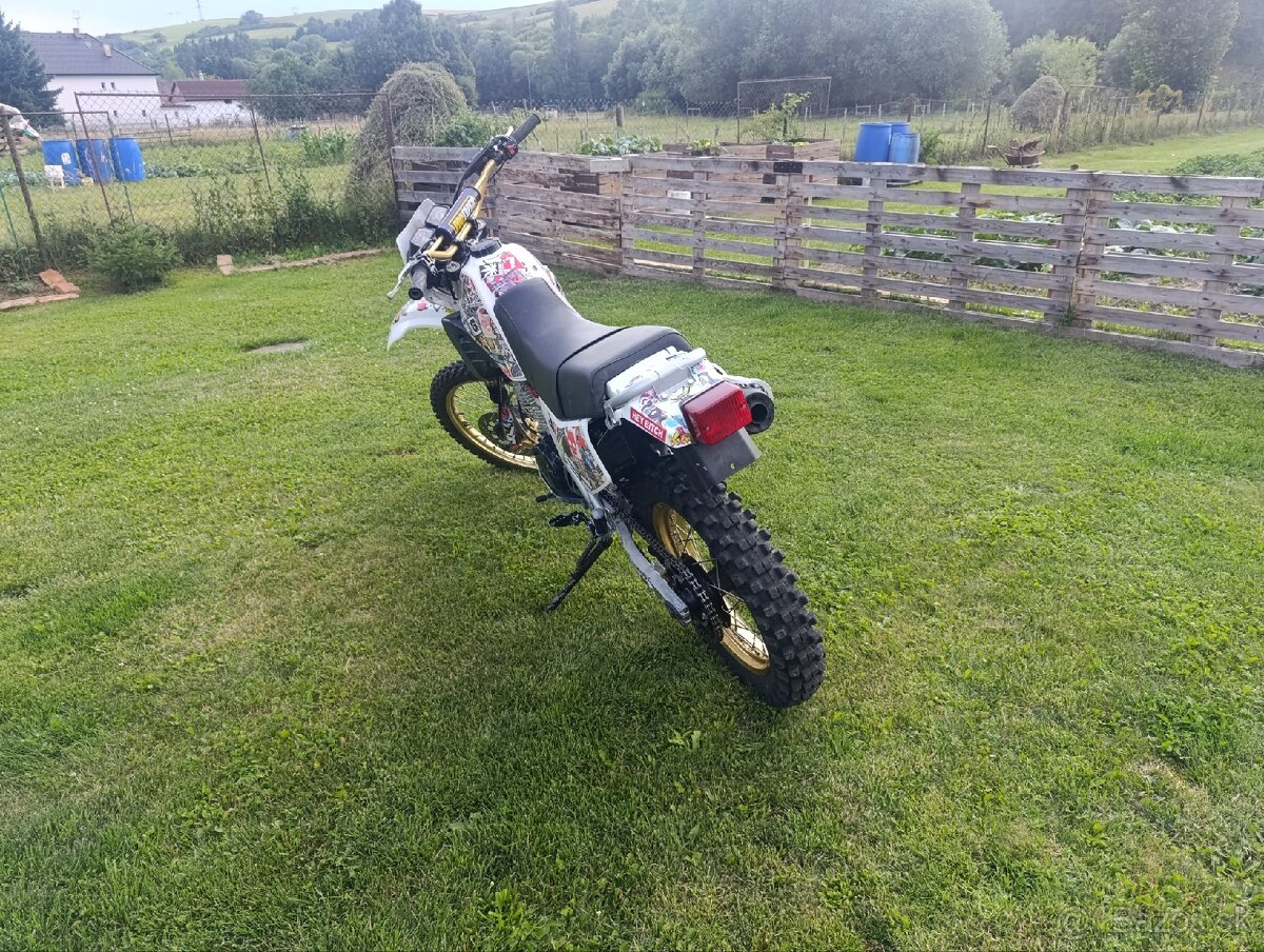Yamaha XT600