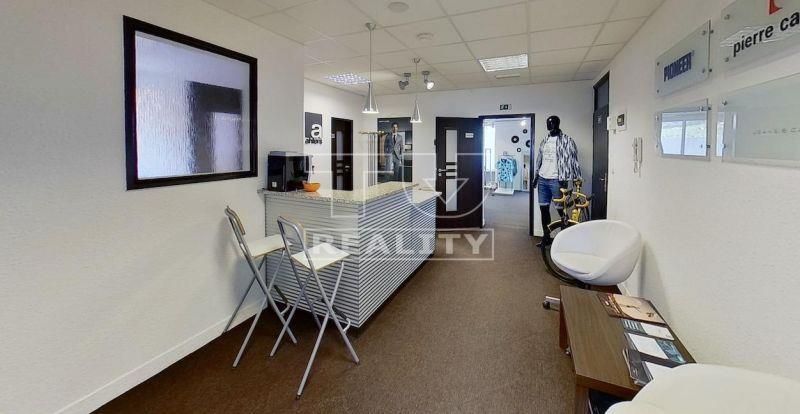 PRENÁJOM administratívnych priestorov 160m2 centrum... - 5