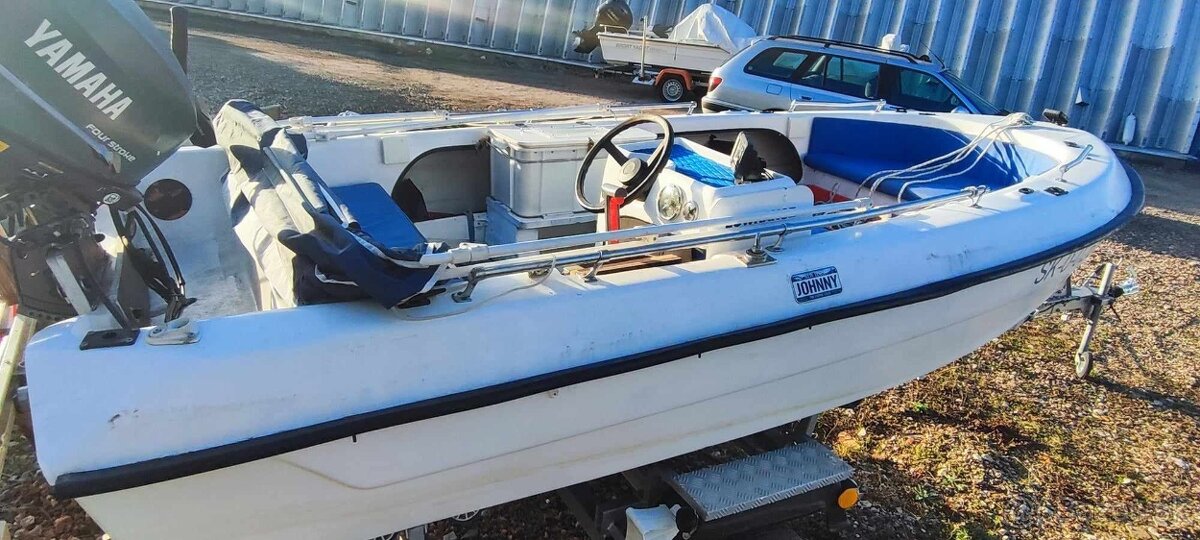 Motorový čln ANGELO MOLINARI 410 s motorom YAMAHA F25 + prív - 5
