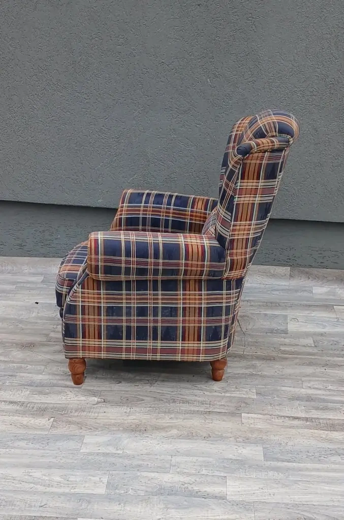 Kreslo “ UŠIAK “ kárované. - 5