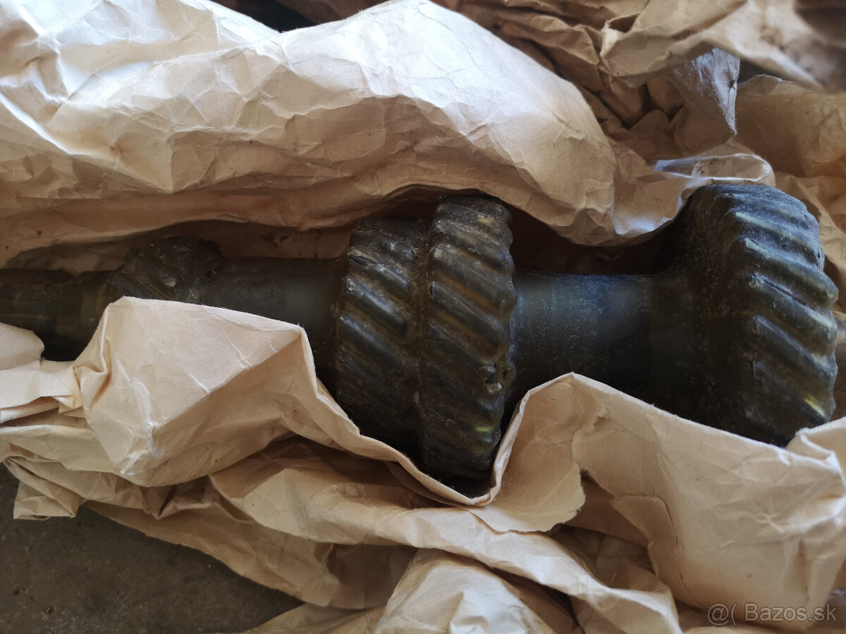 SKODA 1202 STW sada na GO motora - 5