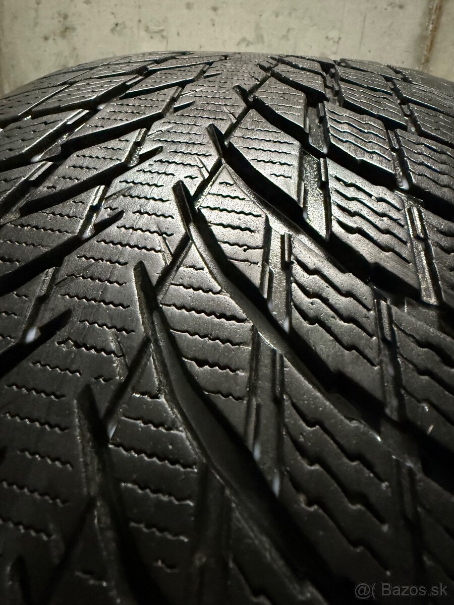 Zimné pneumatiky 225/45/18 Nokian Snowproof P - 5