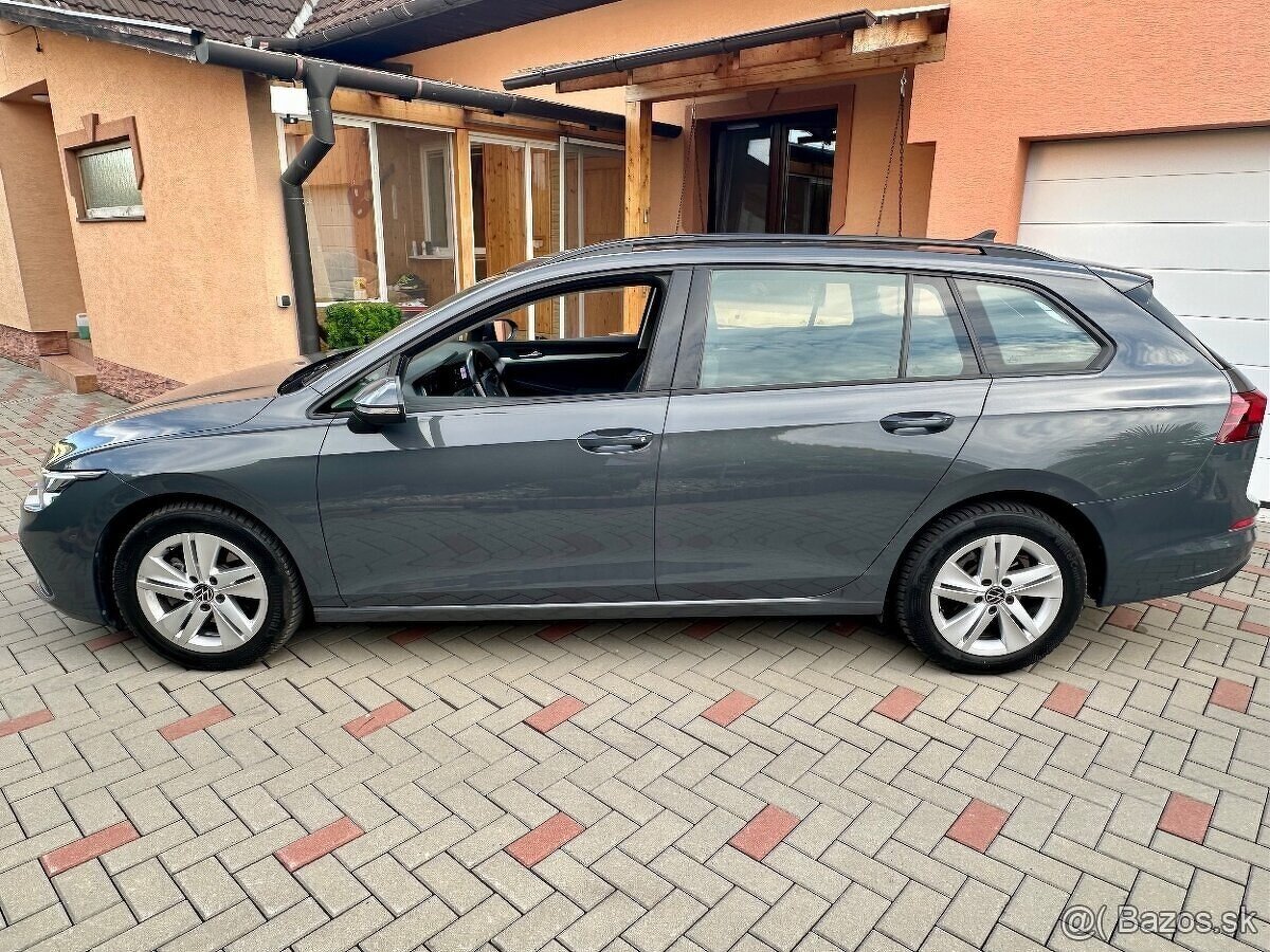 Volkswagen Golf VIII Variant 1.0 eTSI 81kw - 5
