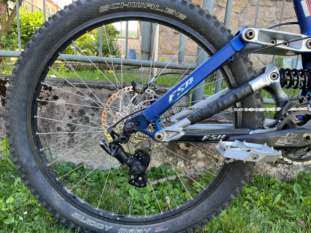 Specialized Demo 8 - 5