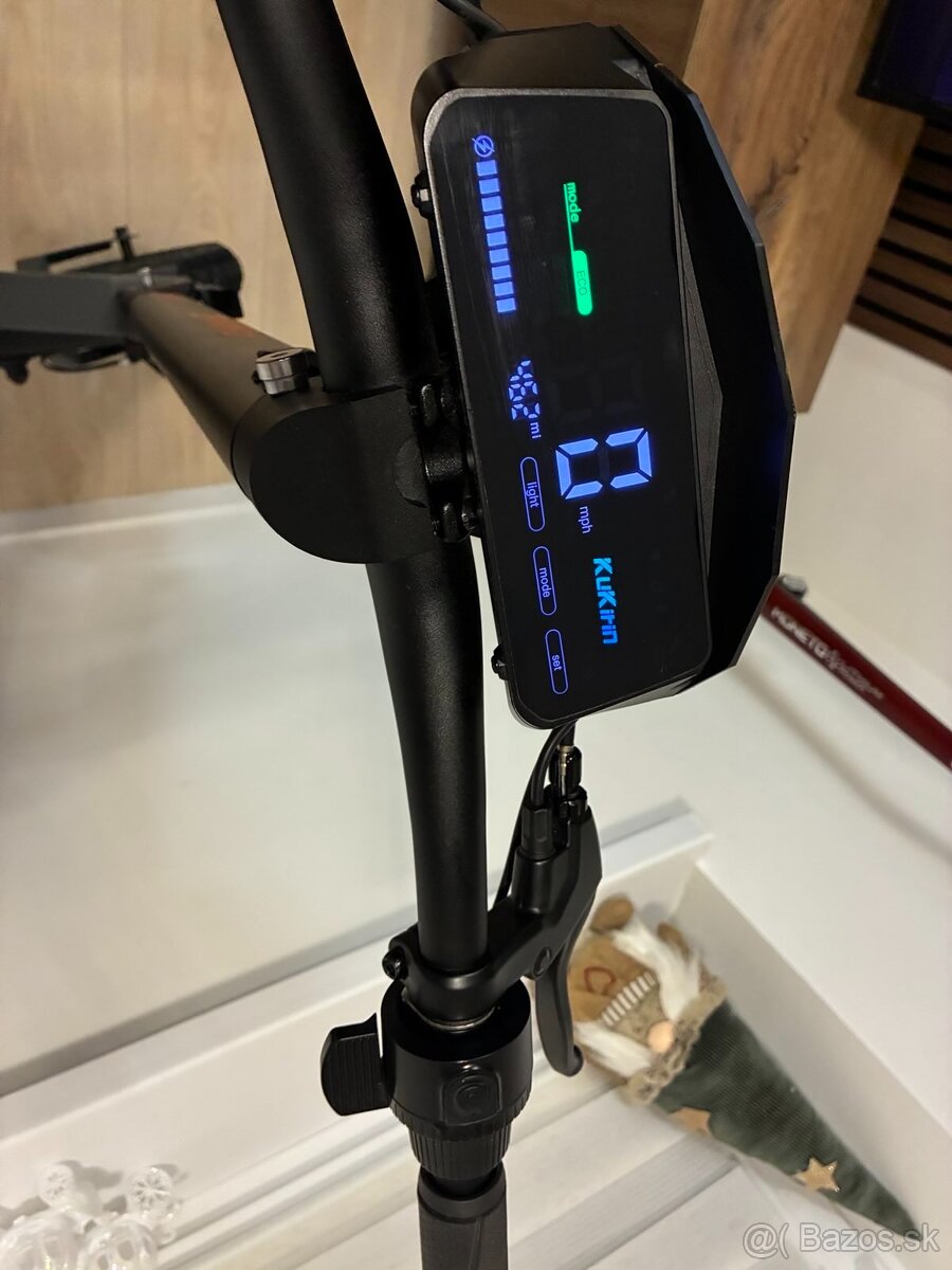 Elektrickà kolobežka Kukirin G2 - 5