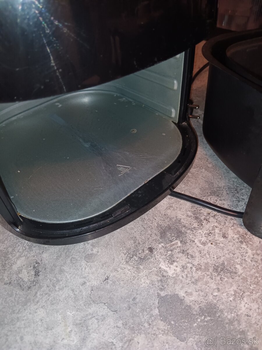 Teplovzdušná fritéza - 5