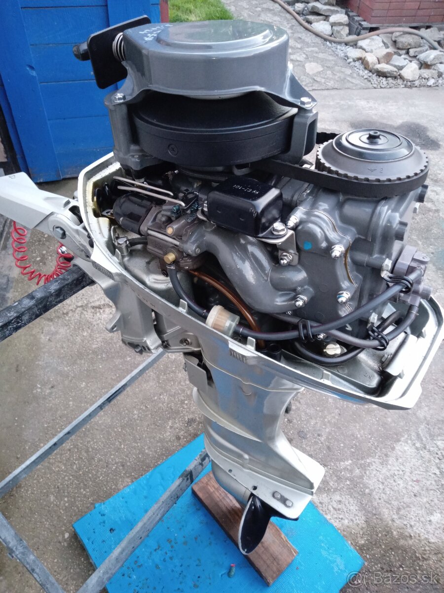 Lodný motor Honda 8hp - 5