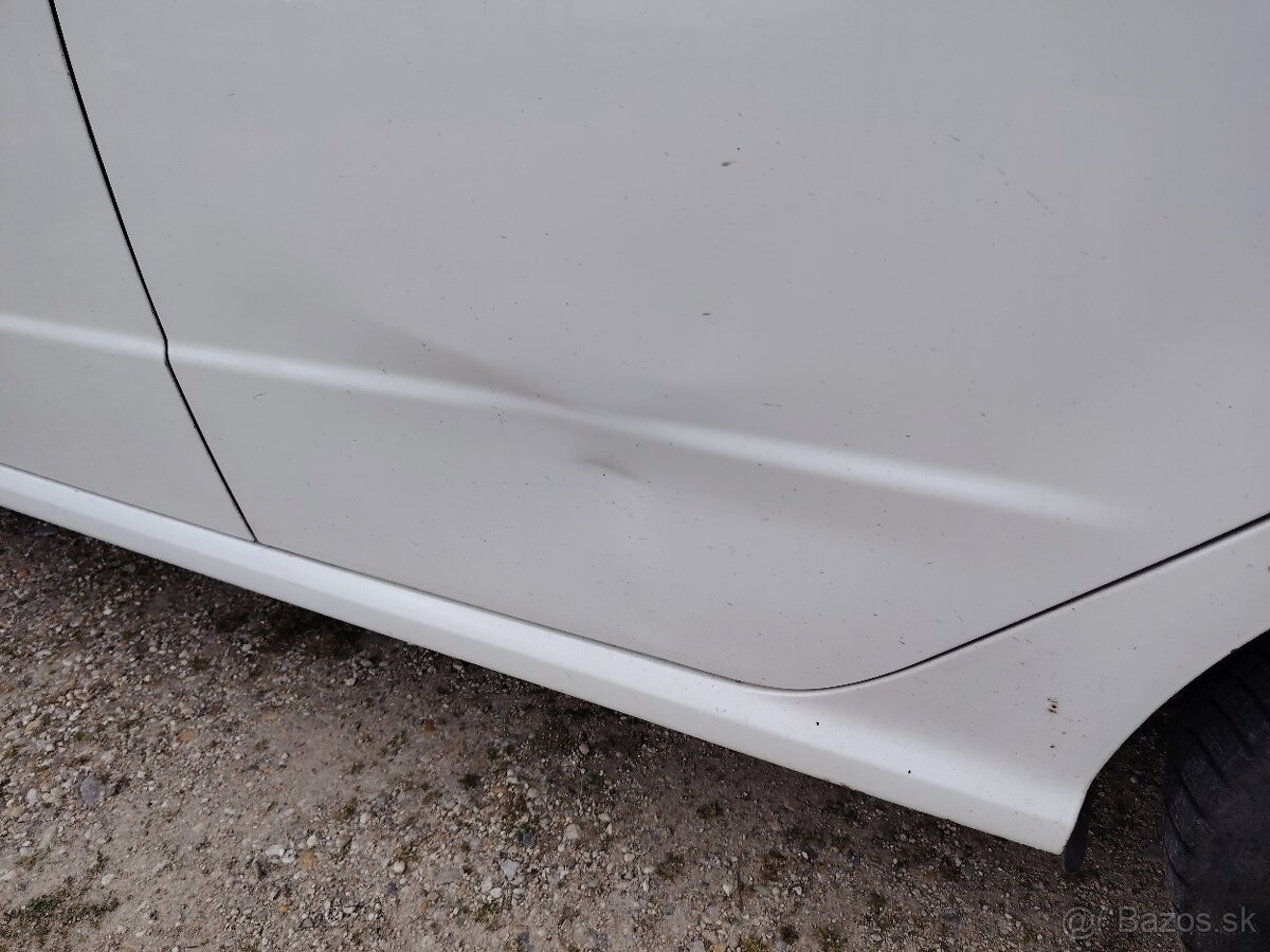 Škoda Fabia 1.2-12V,47kw,r.v.2003 - 5