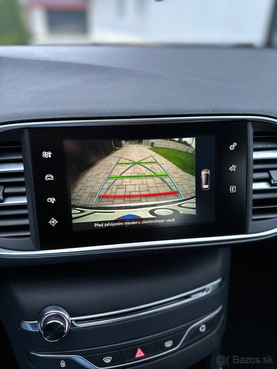 Peugeot 308 1.2 GT-line 96kw 131koní benzín - 5