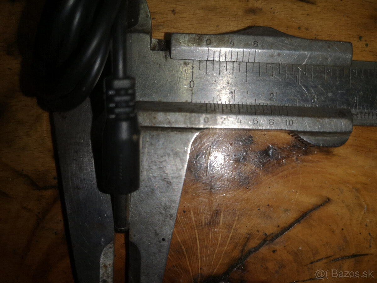 Napájacie adaptéry 220/12/5V - 5