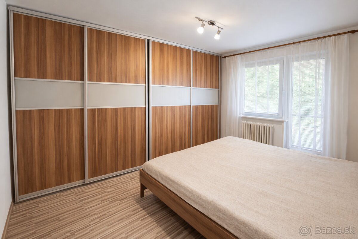 Trojizbový byt s balkónom na Západe - 5