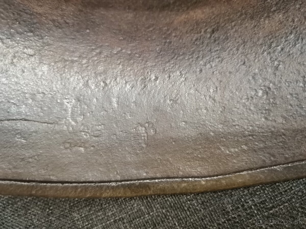 Horthy maďarská prilba - 5