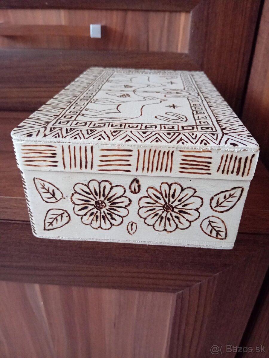 Predám ručne vypaľovanú krabičku kone - 5