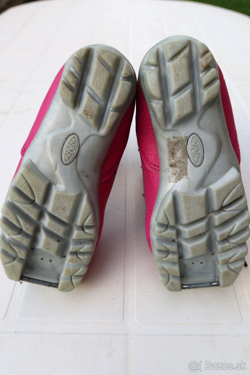 Predám detské bežkárske topánky na viazanie NNN, veľkosť 30. - 5