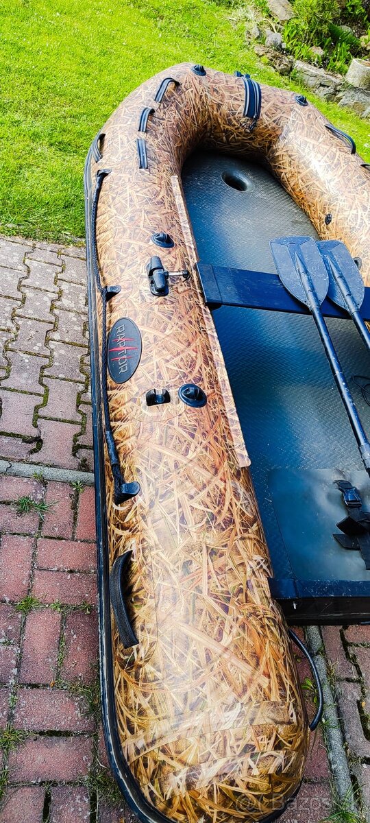 Predám nafukovaci čln RAPTOR 330 - 5