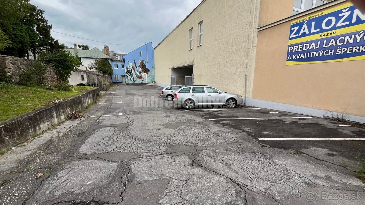 DOBRÉ REALITY - Parkovacie miesta v centre mesta na prenájom - 5