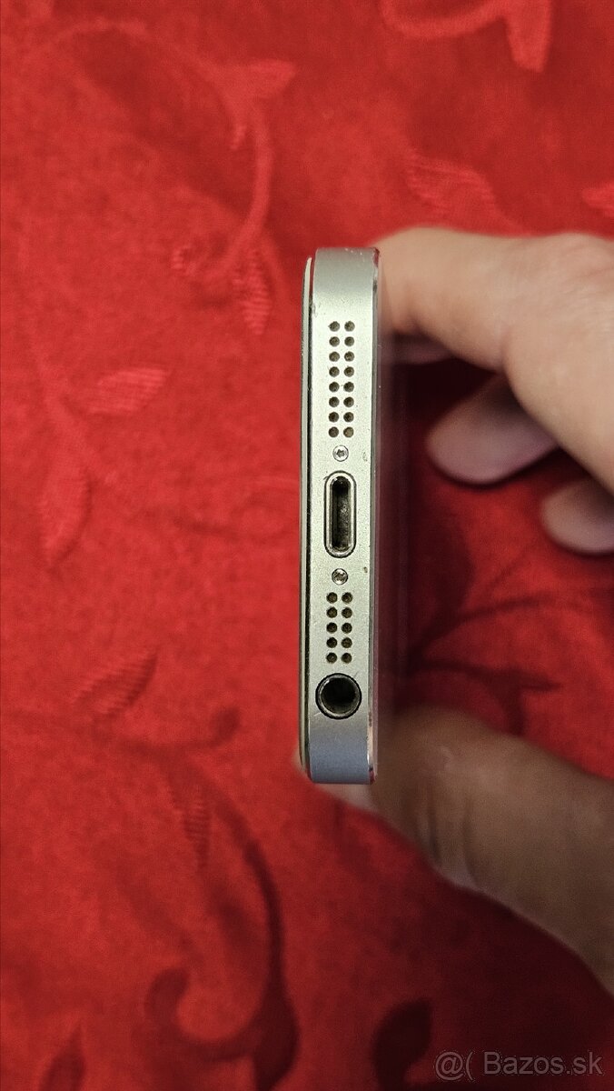 iPhone 5s 32GB Silver - 5