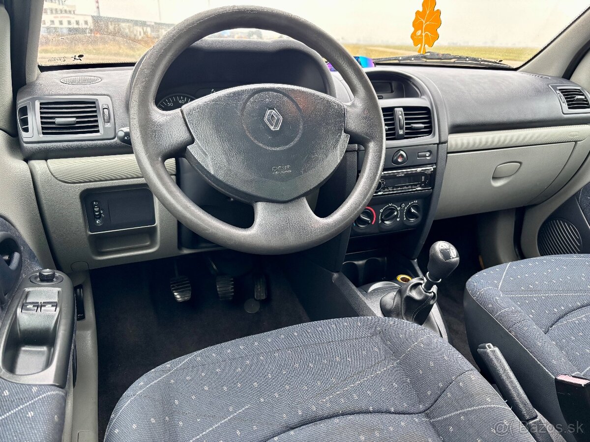 Renault Clio - 5
