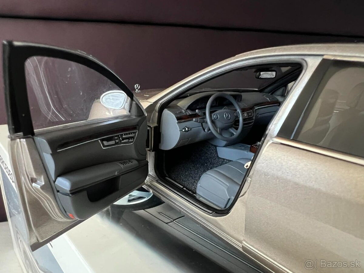 1:18 Autoart, Mercedes - 5