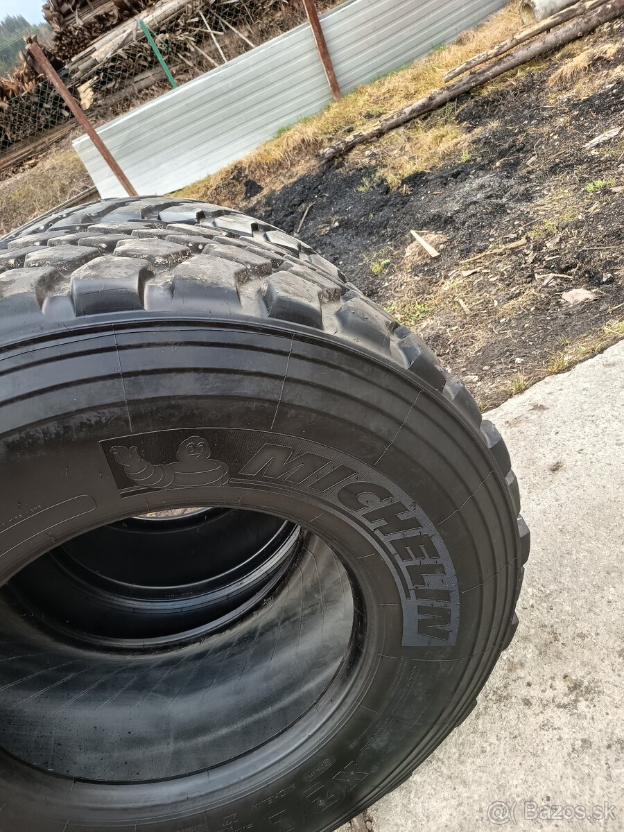 Tatra pneumatiky AGRO 445 x 65 x 22,5 - 5