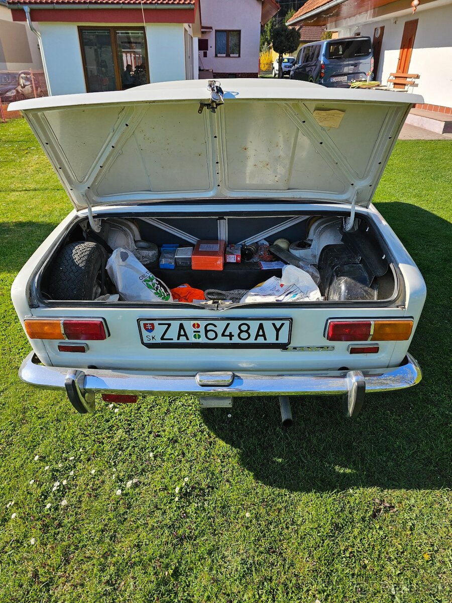 Predám auto Lada Väz Žiguli+náhradné diely naň - 5