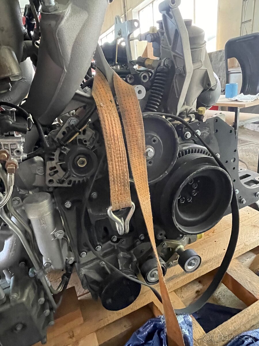 Prodam novy motor kompletní MAN D2066LUH47 - 5