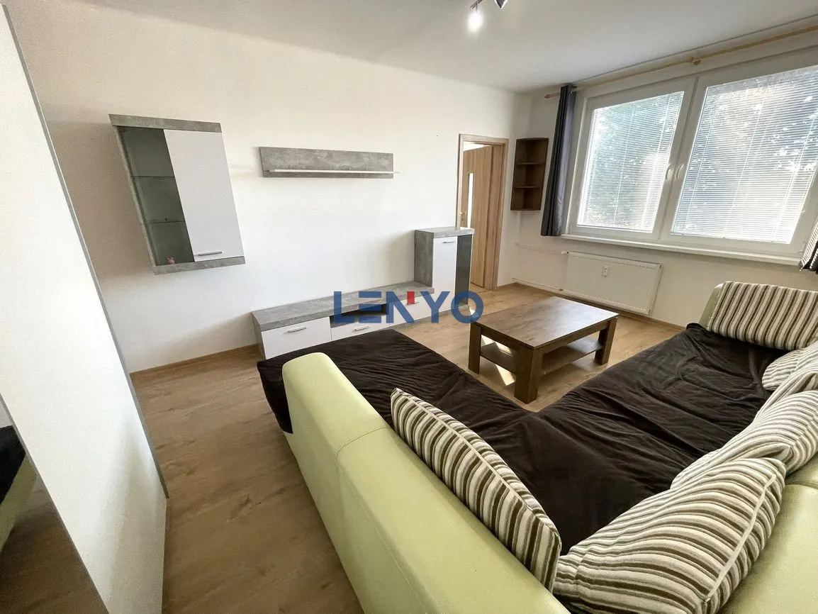 Prenájom - Veľký 2,5-izbový byt 64m² s balkónom - 5