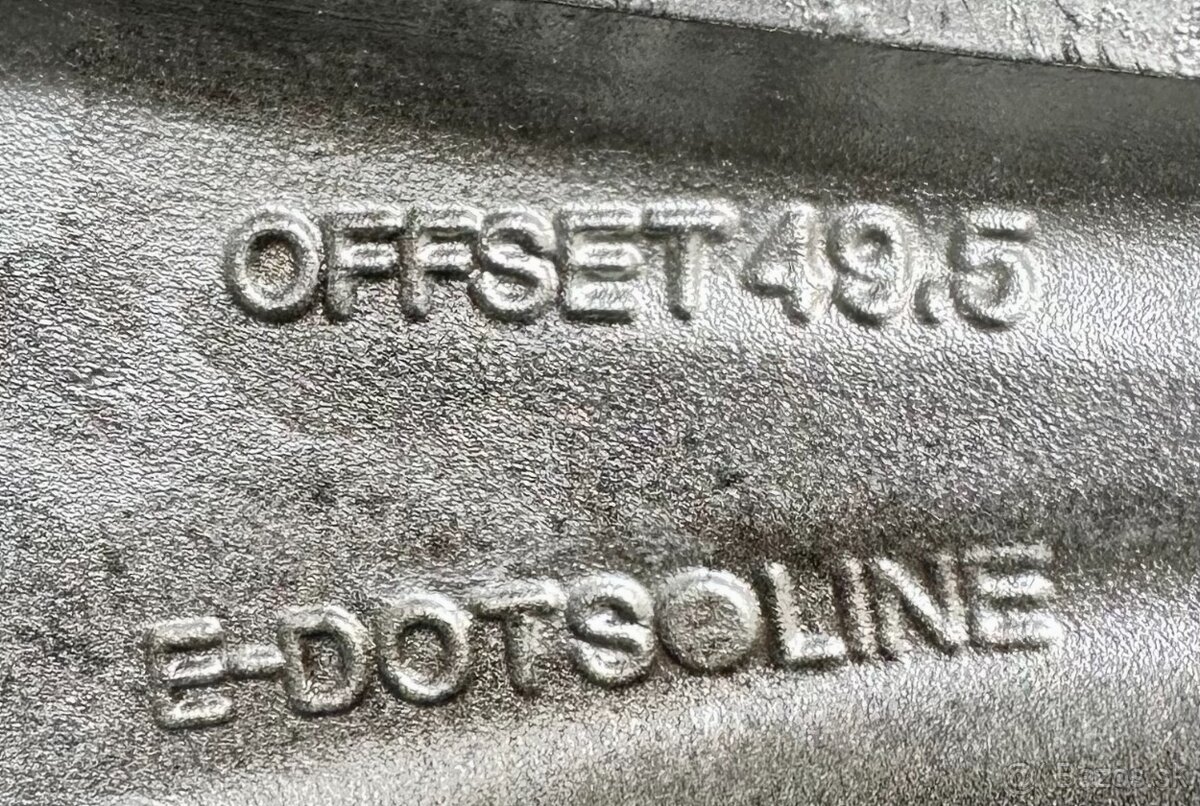 ALU disky 5x114,3 originál KIA R18 s TPMS - 5