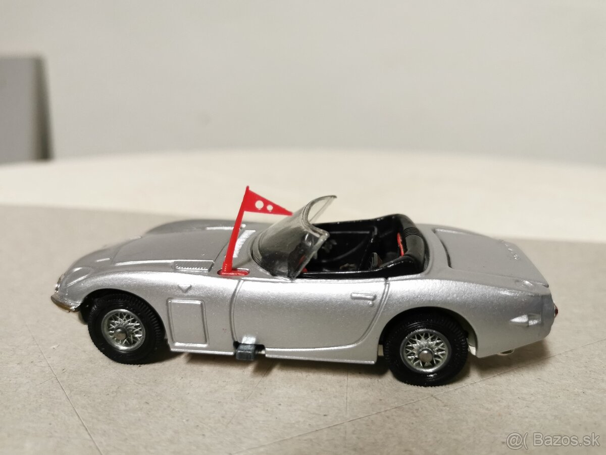 Corgi toys Toyota 2000 James Bond 007 - 5