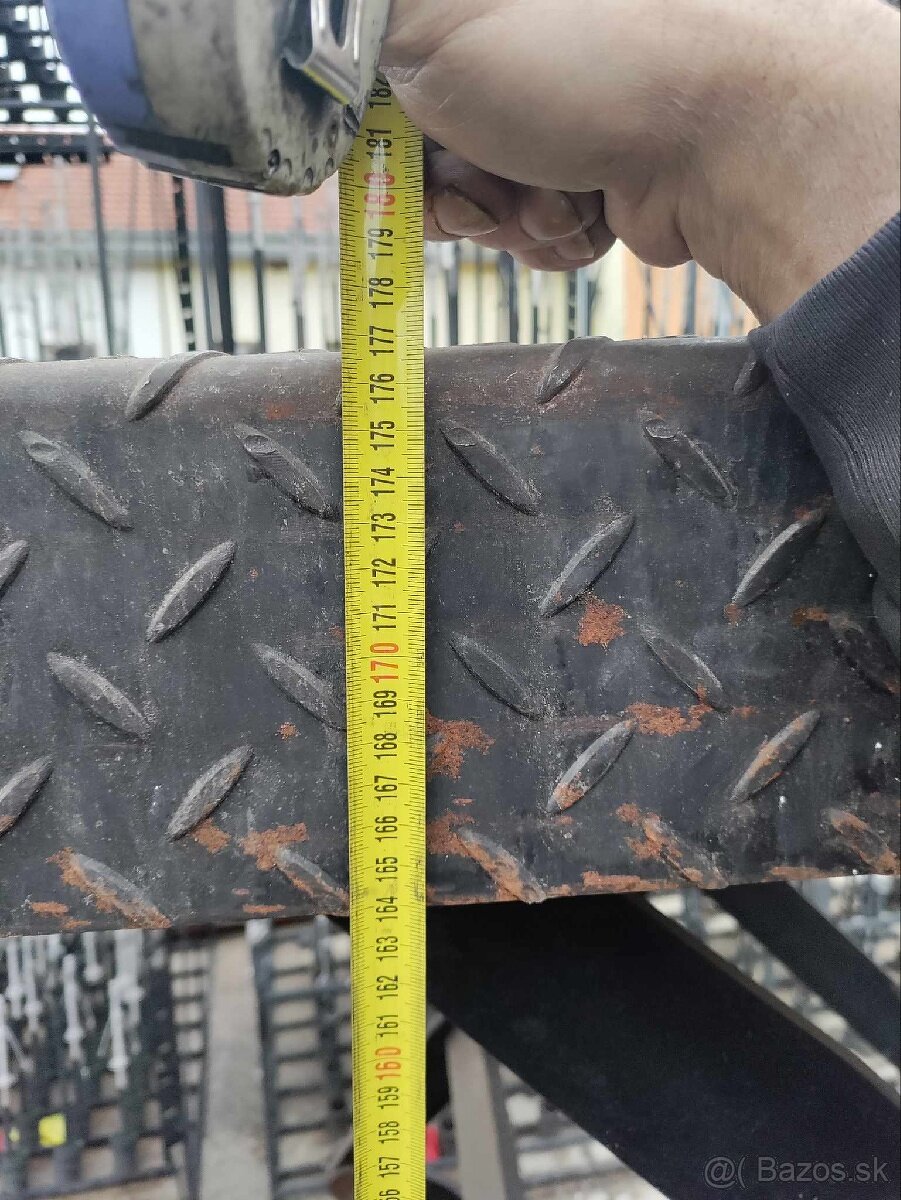 Predám zdvíhaciu plošinu - 5