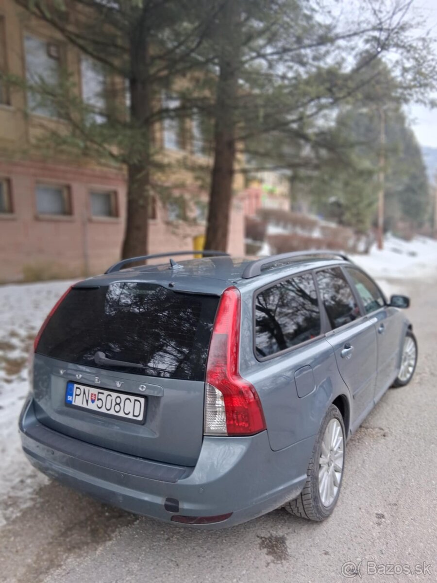 Volvo V50 - 5