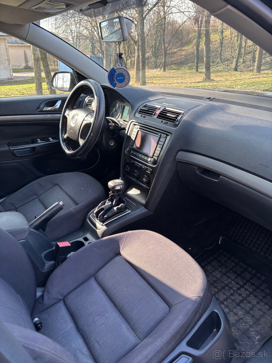 Škoda octavia II 2.0 TDi dsg - 5