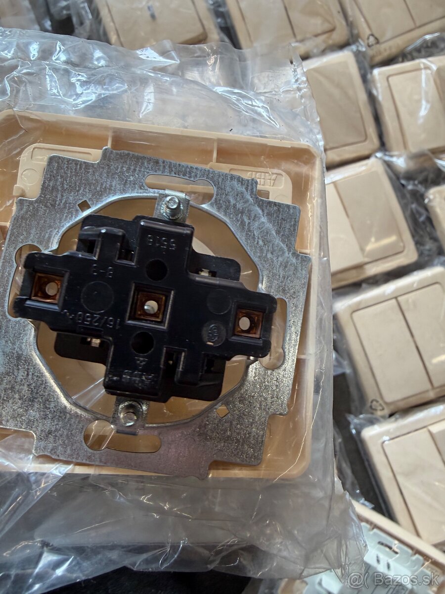 Predám nové vypínače a zásuvky ABB - 5