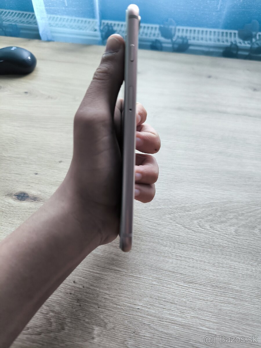 Iphone 8 plus Gold - 5