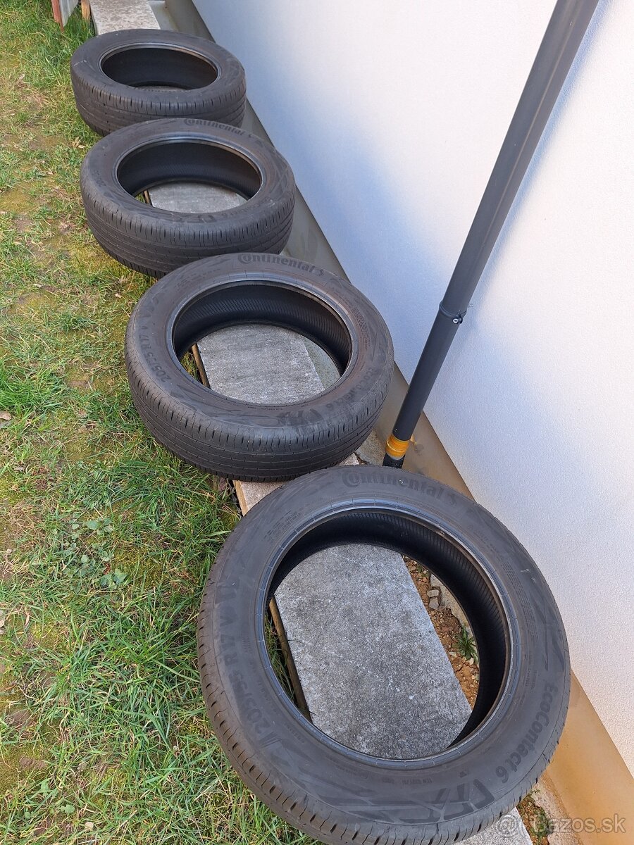 Pneumatiky continental 205/55R17 - 5