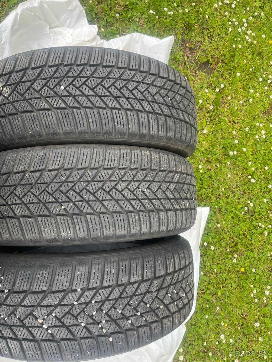 Pneu 205/55 r16 - 5