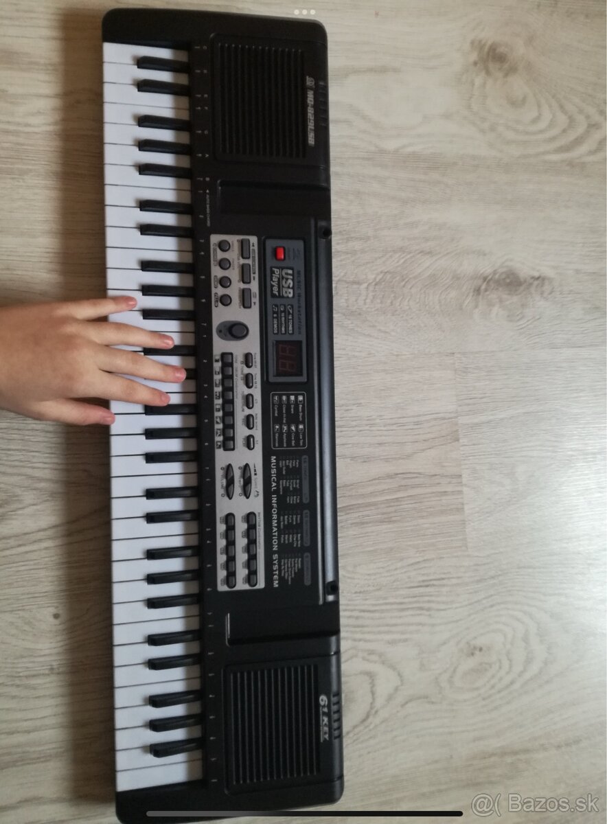 Detské klávesy /61 kláves/ s mikrofónom + USB - 5