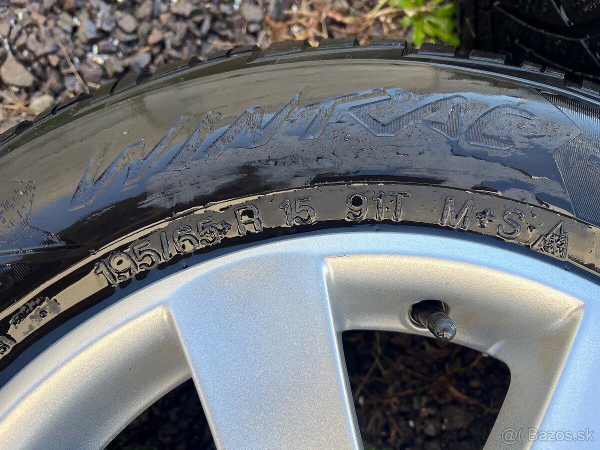 Predám elektróny 5x112 R15 so zimnými pneu 195/65 R15 - 5