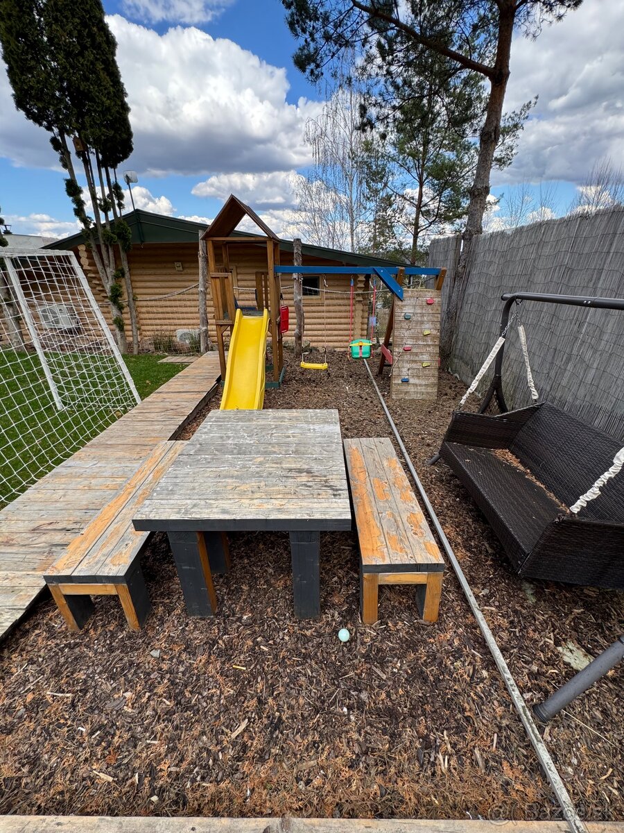 luxusná rekreačná chata v časti Dobrá - 5