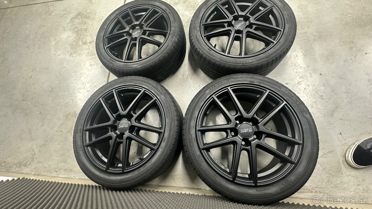 R17 225/45 Anzio 5x112 - 5