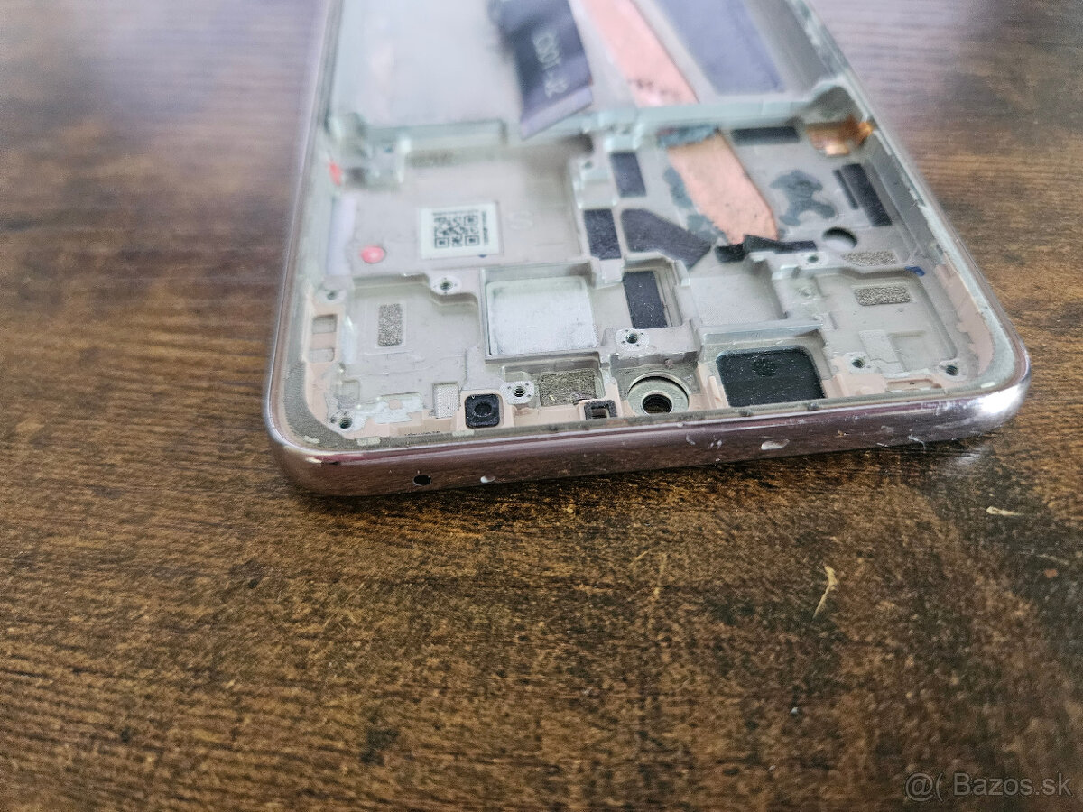 Pocco x3 pro poskodeny displej - 5
